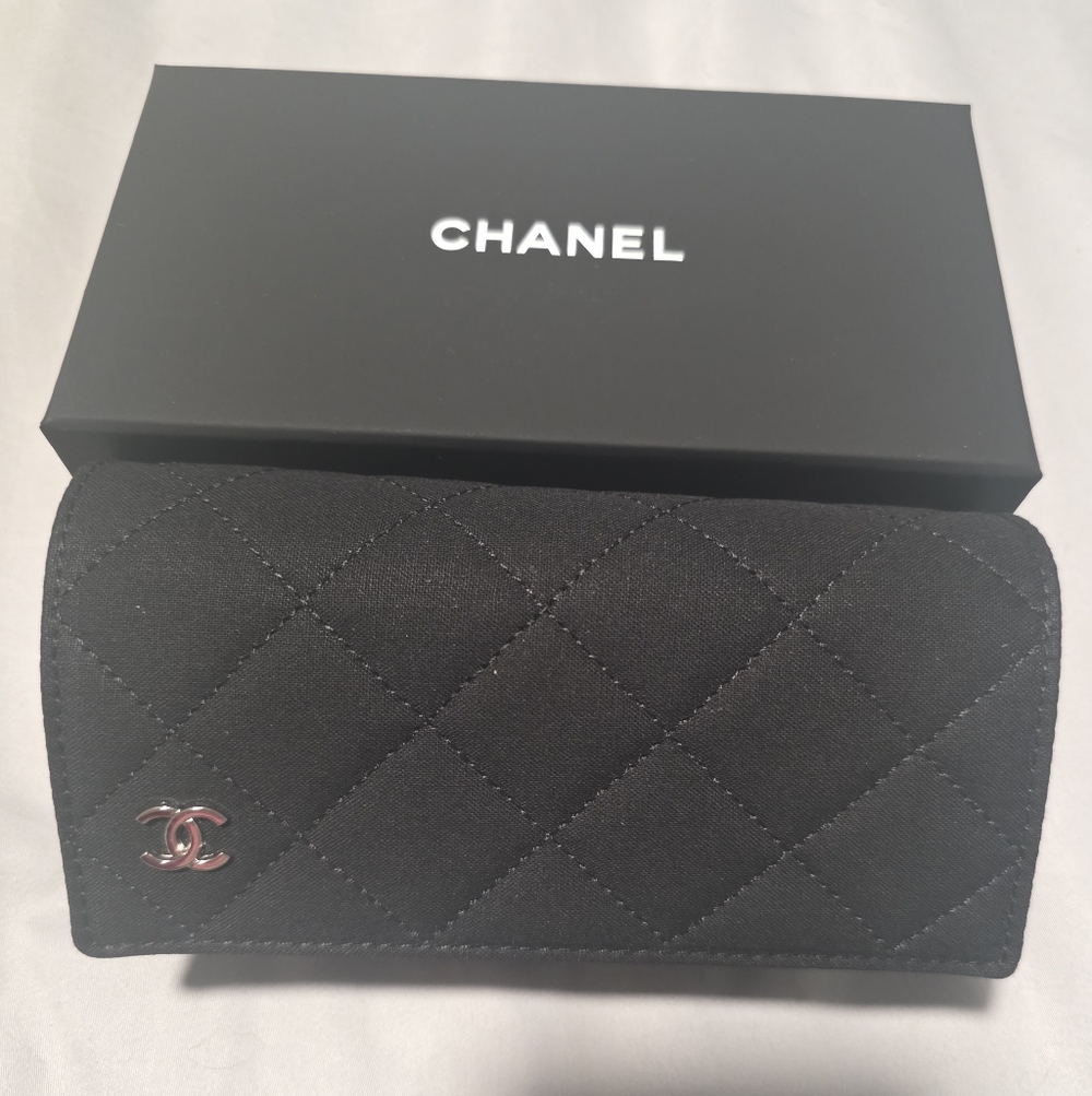NWT AUTHENTIC Chanel Black Oversized Square Sunglasses 5422B - Picture 16 of 16
